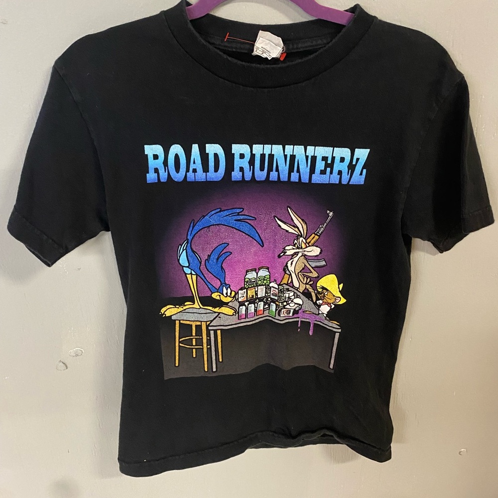 Vintage Road Runnerz Black T-Shirt Looney Tunes